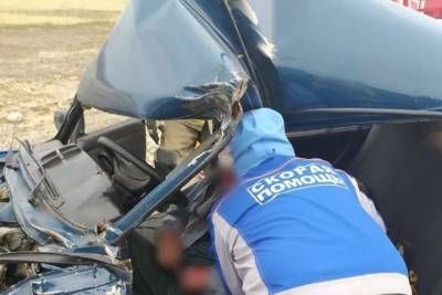 В аварии в Татарстане водителя зажало в салоне авто