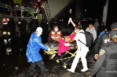 Ужас в Мехико: поезд на полном ходу сорвался с моста, погибли не менее 23 человек