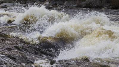 Женщина погибла на Алтае во время экстремального сплава по реке