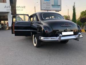 Советский раритет ГАЗ 12 ЗиМ продают за $100 тыс в Ташкенте