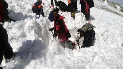 В результате схода лавины в Бурятии погибли трое туристов