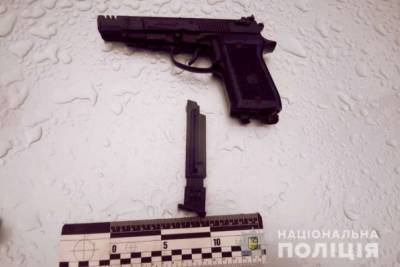 Разборки на АЗС на Прикарпатье закончились стрельбой: двое человек получили ранения