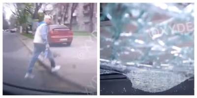 В Одессе произошла жуткая авария, авто отбросило на пешехода: момент попал на видео