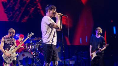 Группа Red Hot Chili Peppers продаст каталог своих песен за 140 миллионов долларов - newinform.com - state California