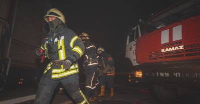 Пожар к Киеве: на Голосеевке в двухэтажке сгорели два человека (ФОТО, ВИДЕО)