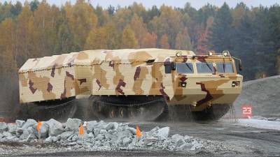 Японцы восхитились российским военным вездеходом ДТ-30 "Витязь"