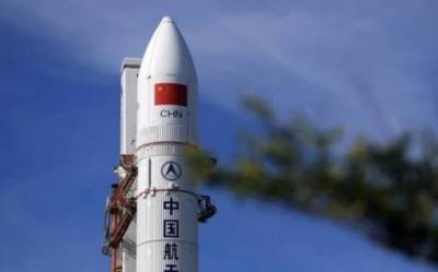 На Землю падает неуправляемая китайская ракета
