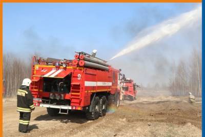 В Рязанской области опрокинулась пожарная машина, погиб спасатель