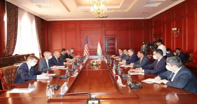 Вывод иностранных войск из Афганистана обсужден на встрече Министра иностранных дел Таджикистана и Залмая Халилзада