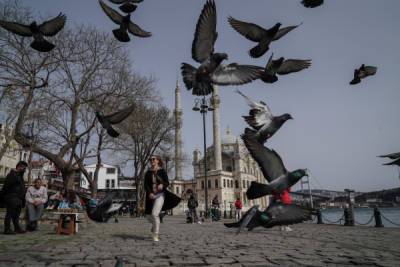 Турция сообщила о снижении заболеваемости коронавирусом в приморских городах