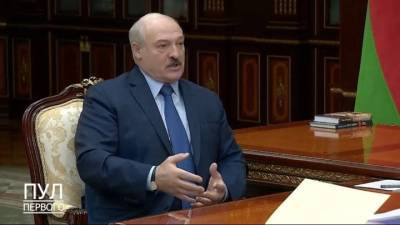 Лукашенко лишил званий ряд силовиков за угрозы и участие в акциях протеста