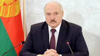 Лукашенко лишил званий более 80 экс-силовиков за дискредитирующие поступки