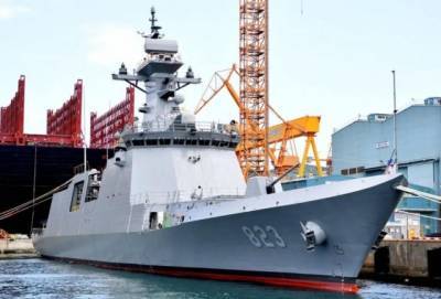 Южнокорейцы спустили на воду новый фрегат типа Daegu (ФОТО)
