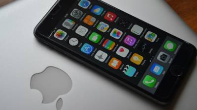 Компания Apple выпустила два срочных обновления для iOS