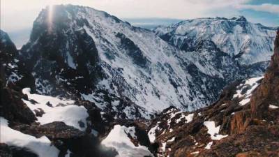 Вести в 20:00. Сход лавины в Бурятии: спасти туристов помогла регистрация группы в МЧС