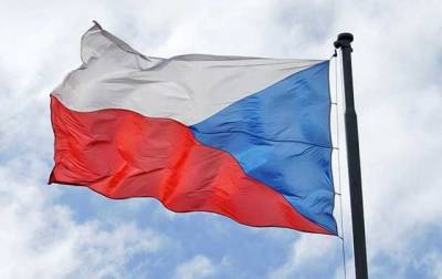Власти Чехии назвали условие для остановки дела о взрывах на складах