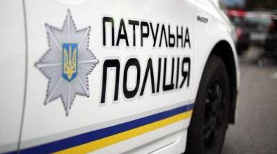 Угрожал ножом: в Харькове мужчина ограбил ломбард