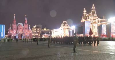 На Красной площади прошла вторая ночная репетиция парада Победы
