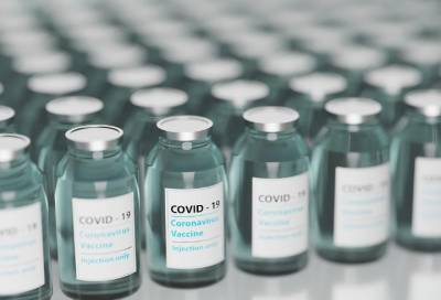 В Роспотребнадзоре объяснили необходимость второй дозы вакцины от COVID-19
