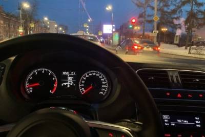 Кабмин РФ намерен внедрить штрафы за превышение скорости с 10 км/ч в 2021 году