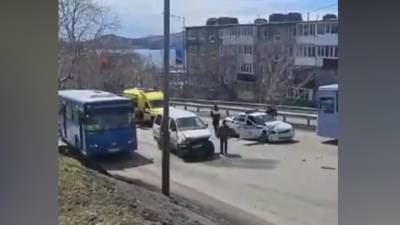Авария с участием машины ДПС на Камчатке попала на видео