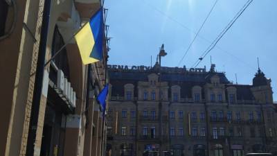 Политолог Ницой высказал свои предположения о причине нищеты украинцев