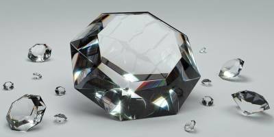 Pandora отказалась от натуральных алмазов - biz.nv.ua - Англия
