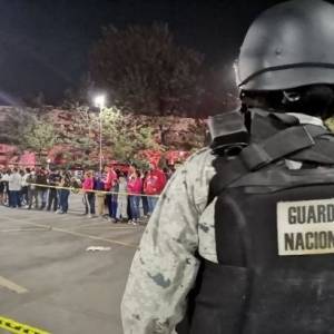 В Мексике объявлен траур по погибшим в результате обрушения метромоста