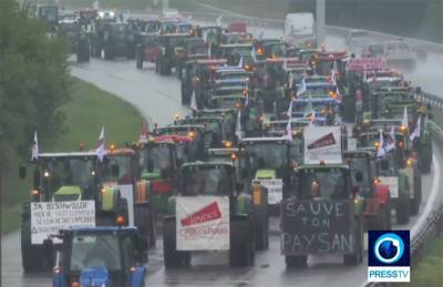 Фермеры Франции пригнали тысячи тракторов к Европарламенту в знак протеста