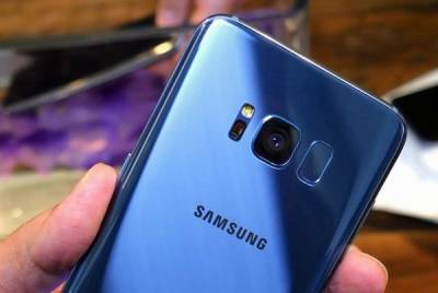Обожаемые фанатами смартфоны Samsung навсегда остались без обновлений