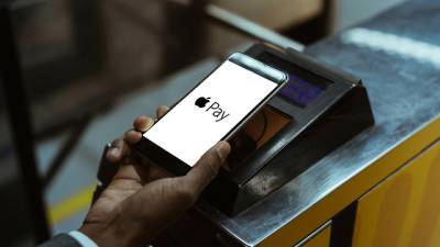 Новая система платежей в Израиле: какие льготы получат пользователи Apple Pay