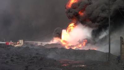 Террористы взорвали два нефтяных месторождения в Ираке