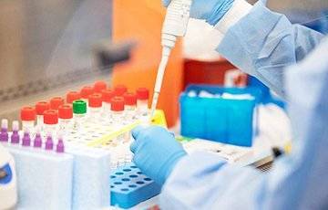 Медики выяснили, кто «создает» новые штаммы коронавируса