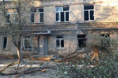 Украина назвала терактом обстрел боевиками на Донбассе больницы с ковидными пациентами