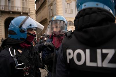 Более 30 задержанных: Италия и Германия провели масштабную операцию против мафии