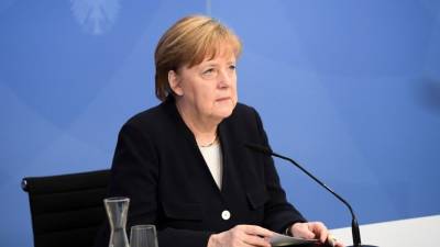«Немного высплюсь»: Меркель поделилась планами на жизнь после отставки