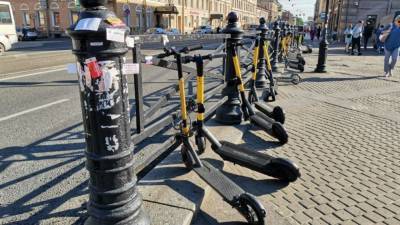 Поездки на такси в Петербурге оказались дешевле аренды электросамоката