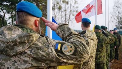 Китайские СМИ рассказали, зачем Польша пытается завлечь Украину в НАТО