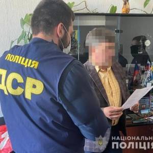 Чиновника Запорожского областного управления Гоструда разоблачили во взяточничестве