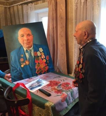 «Волонтеры Победы» посетили Владимира Павловича Косырева, ветерана из Ленобласти