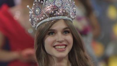 Россиянка Алина Санько поборется за титул "Мисс Вселенная — 2020"