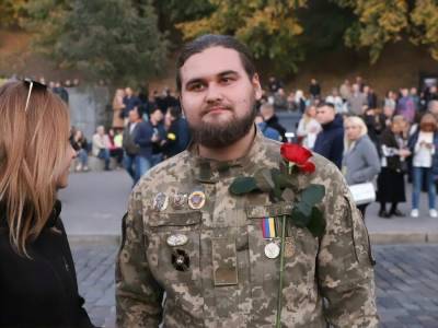 Суд оштрафовал активиста Стафийчука за "незаконное хранение ордена"