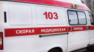 Московские врачи не смогли спасти споткнувшегося на улице ребенка