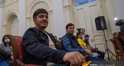 "Чтобы жить и за павших друзей": как раненым помогают забыть о войне в Нагорном Карабахе