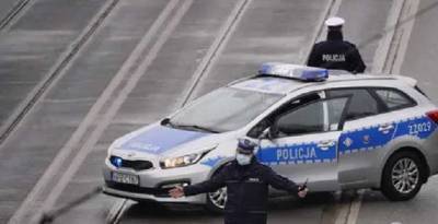 В Польше пьяные украинцы пытались убежать от полиции сначала на авто, а потом пешком