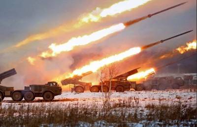 Политолог призвал ударить по российской армии «Градами»