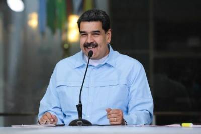 Мадуро рассказал о планах снять фильм со Стивеном Сигалом