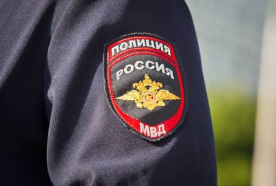 Томский полицейский получил предупреждение от начальства после жестокого задержания иностранца