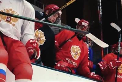 Сборная России вышла в финал юниорского чемпионата мира по хоккеию