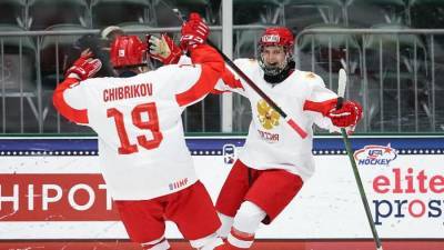Сборная России обыграла финнов в полуфинале юниорского ЧМ по хоккею